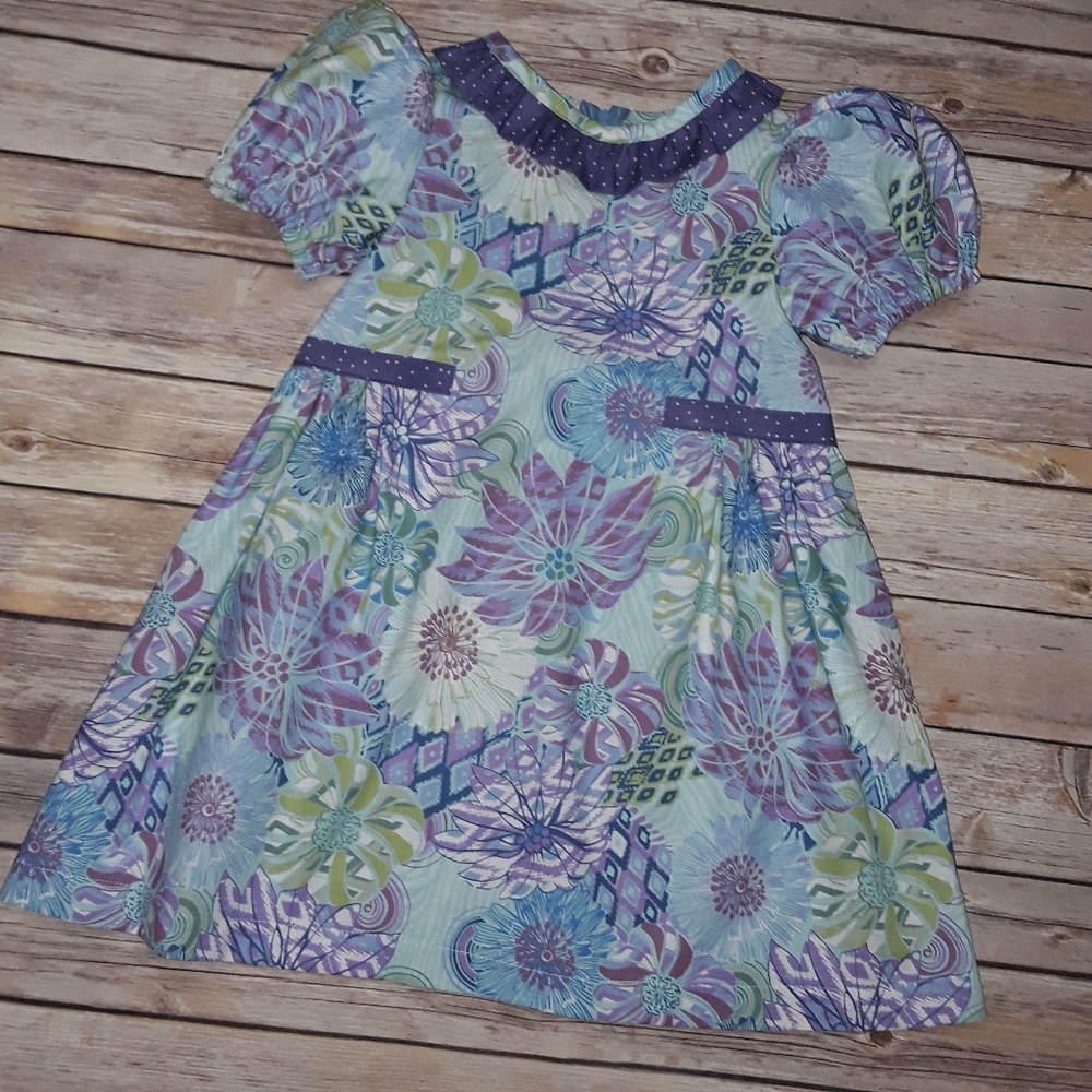 Great little cotton dress size 4